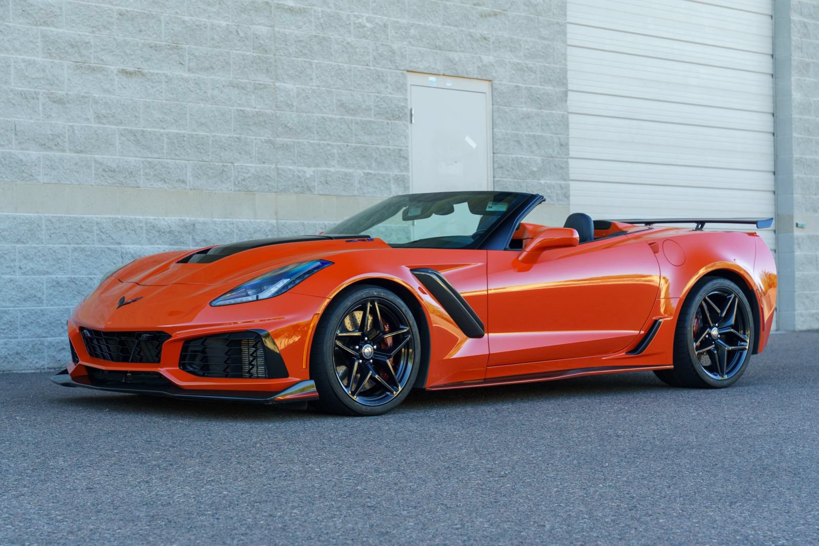 Used 2019 Chevrolet Corvette ZR1 RWD image 2