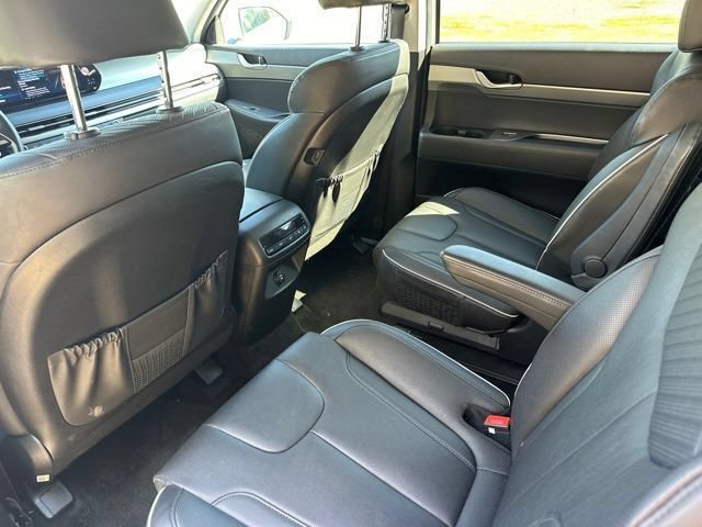 Used 2025 Hyundai Palisade SEL AWD/4WD image 16