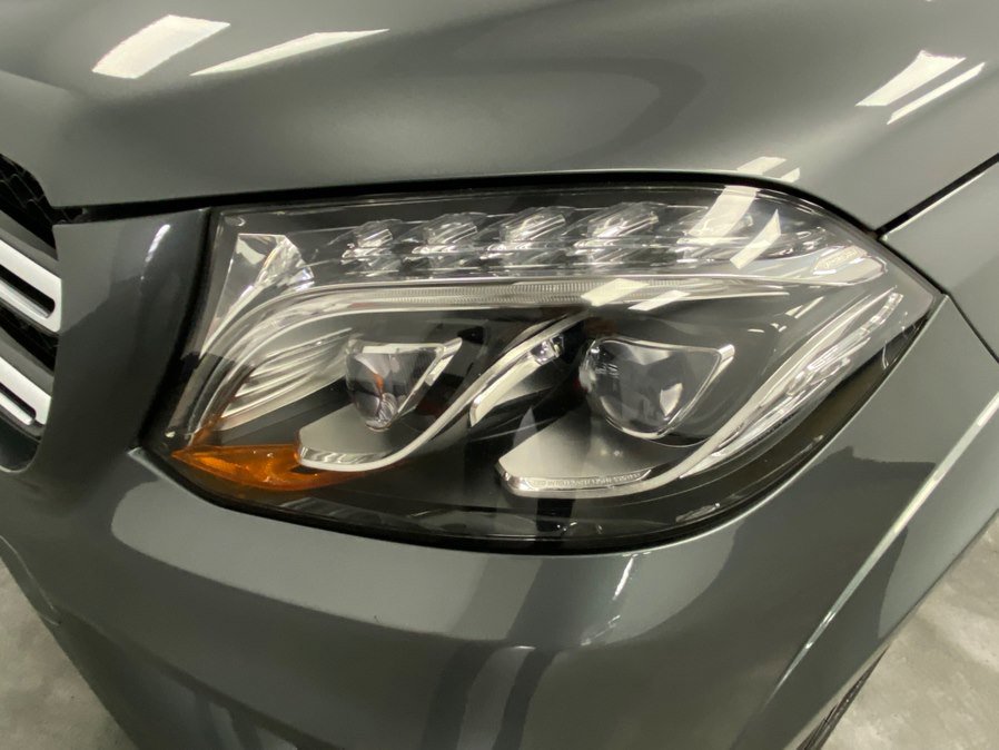 Used 2018 Mercedes-Benz GLS 550 4MATIC image 11