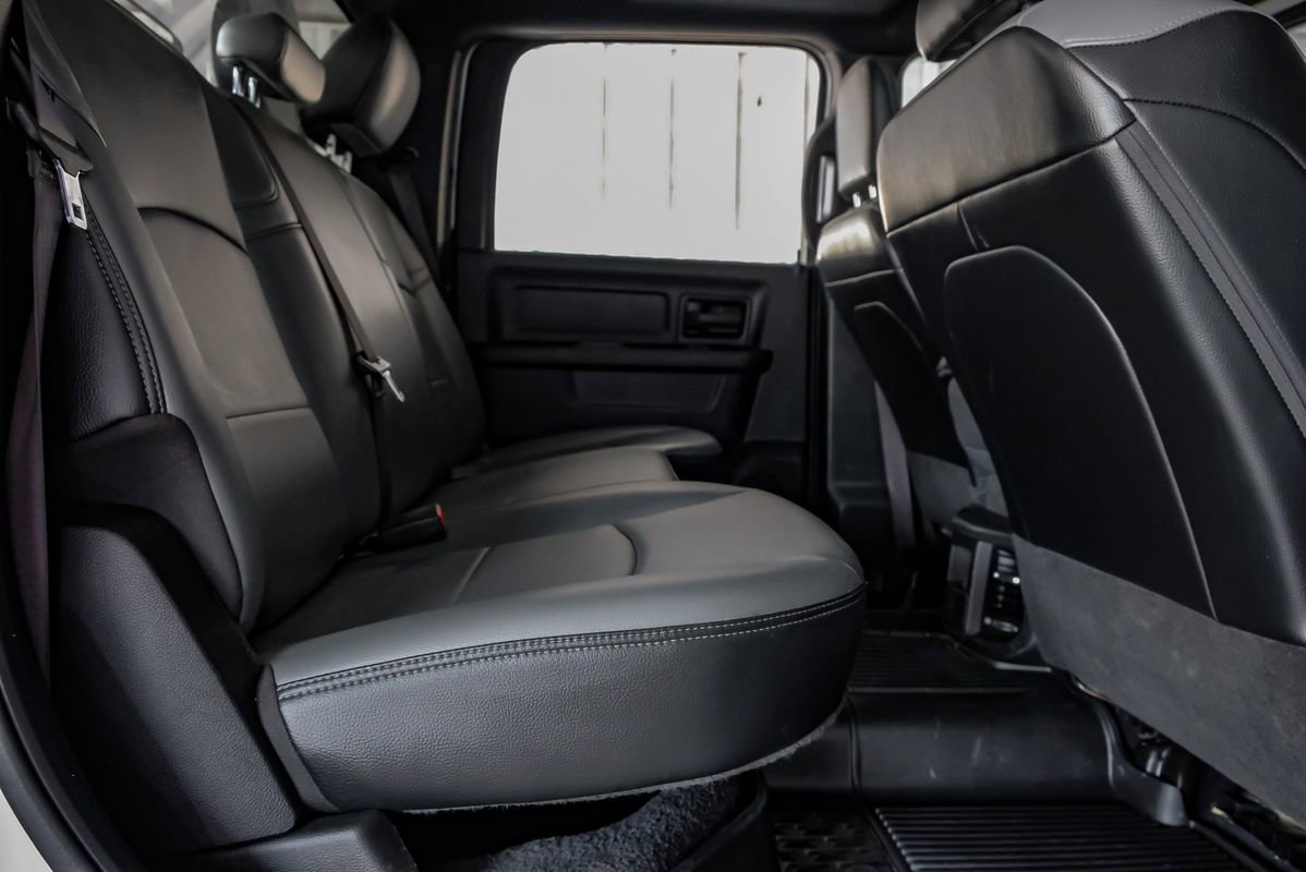 Used 2022 RAM 3500 Tradesman w/ Chrome Appearance Group image 33