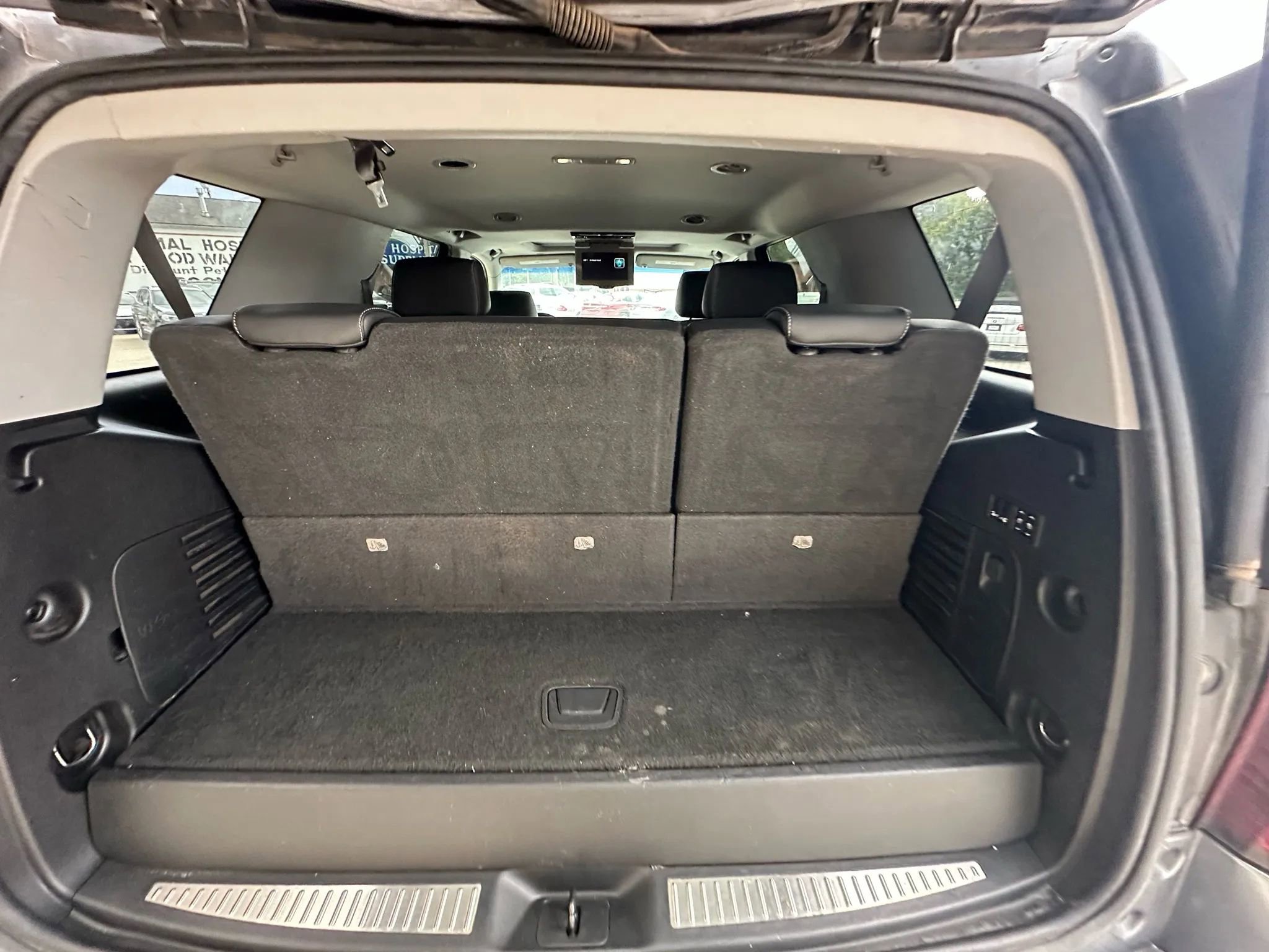 Used 2019 Chevrolet Tahoe Premier image 31