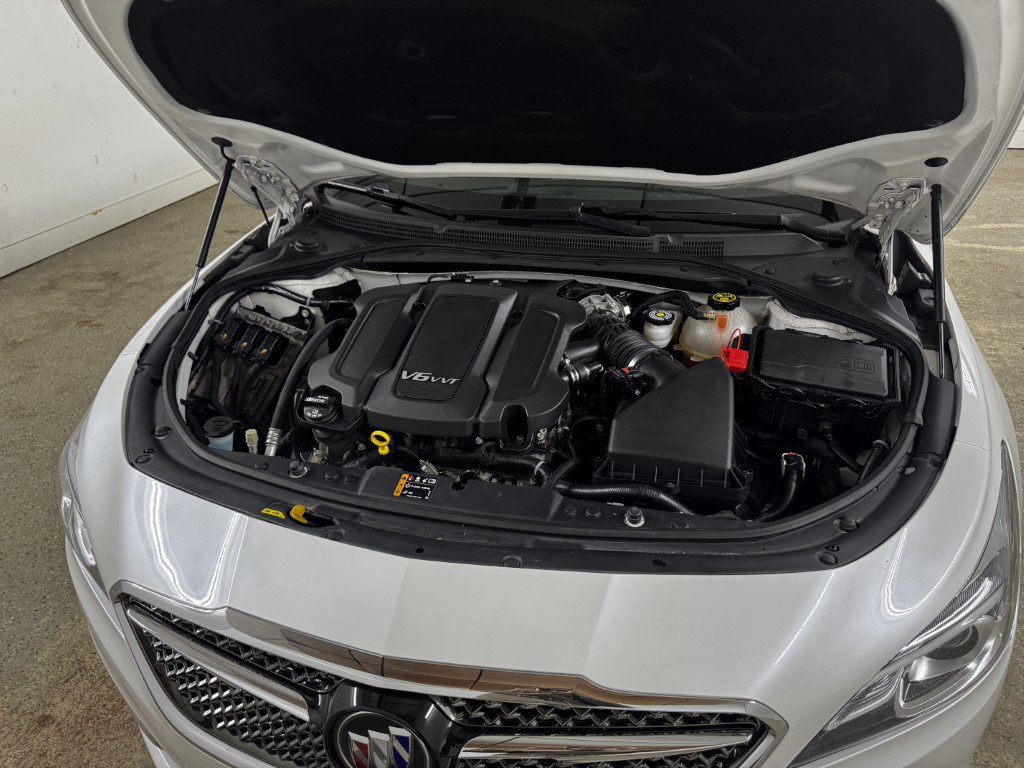 Used 2019 Buick LaCrosse Avenir w/ Driver Confidence Package II FWD image 71