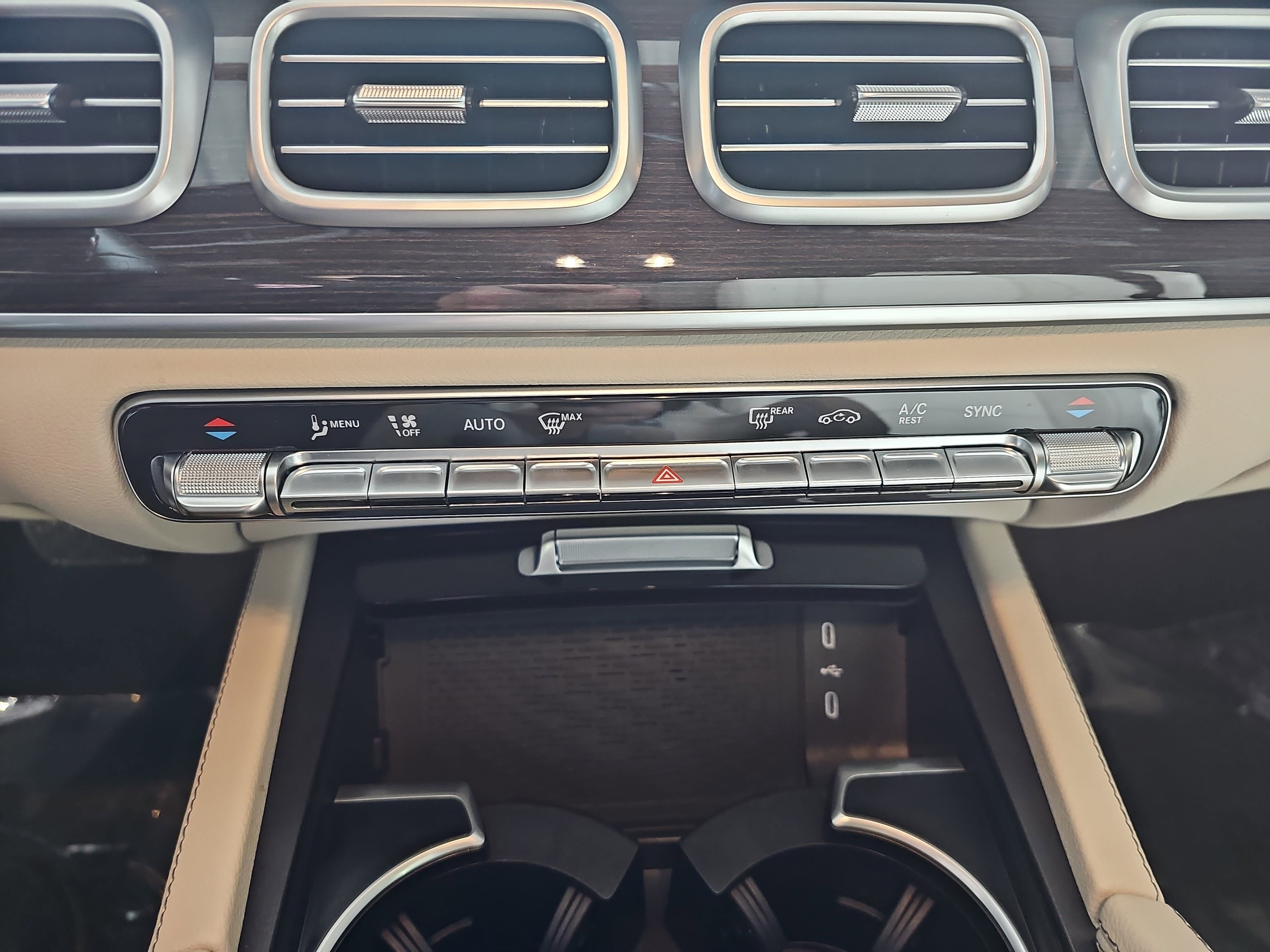 Certified 2026 Mercedes-Benz GLE 450 4MATIC image 23