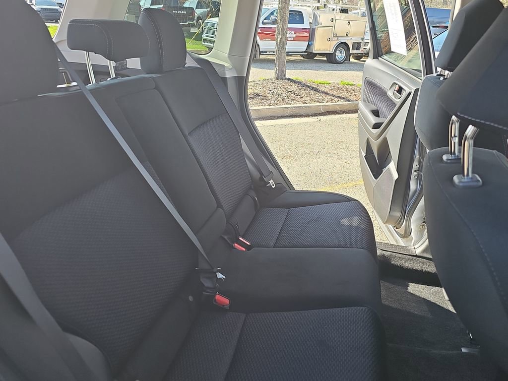 Used 2017 Subaru Forester 2.5i Premium image 11