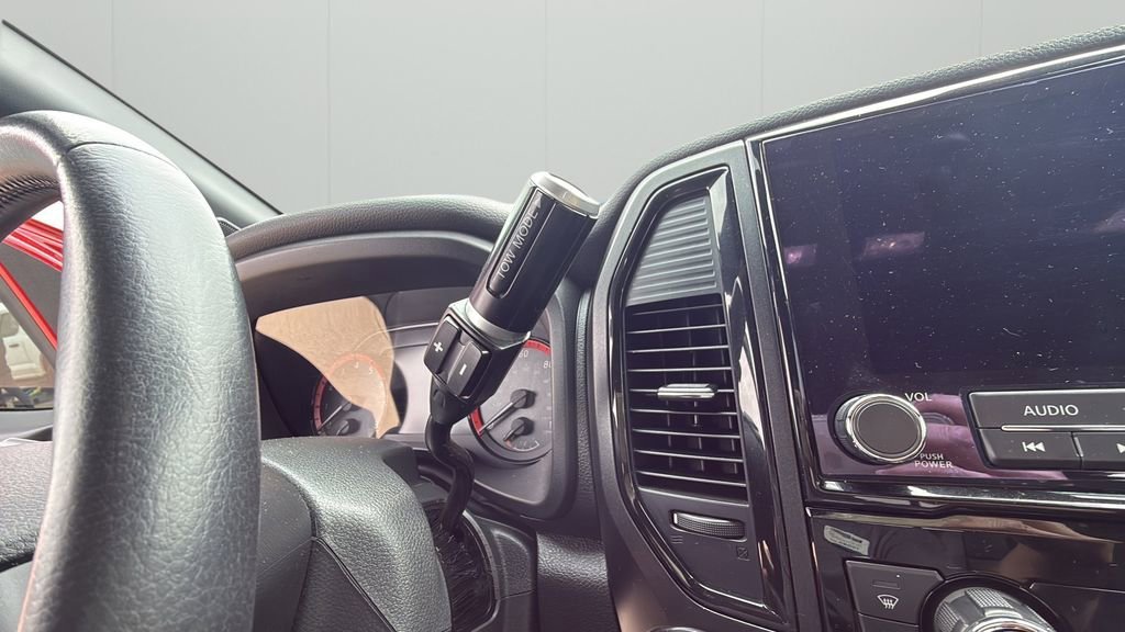 Used 2021 Nissan Titan PRO-4X w/ Pro-4x Convenience Package AWD/4WD image 27