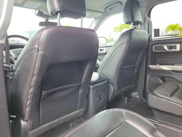 Used 2023 Ford Explorer XLT w/ Equipment Group 202A RWD image 11