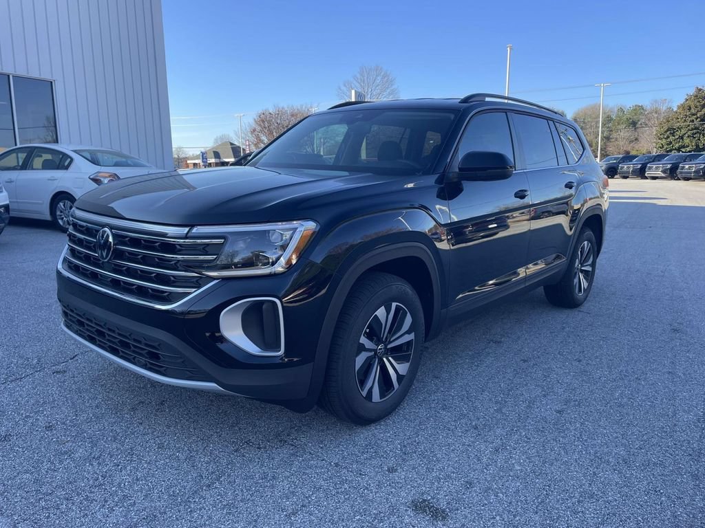 New 2026 Volkswagen Atlas SE FWD image 3