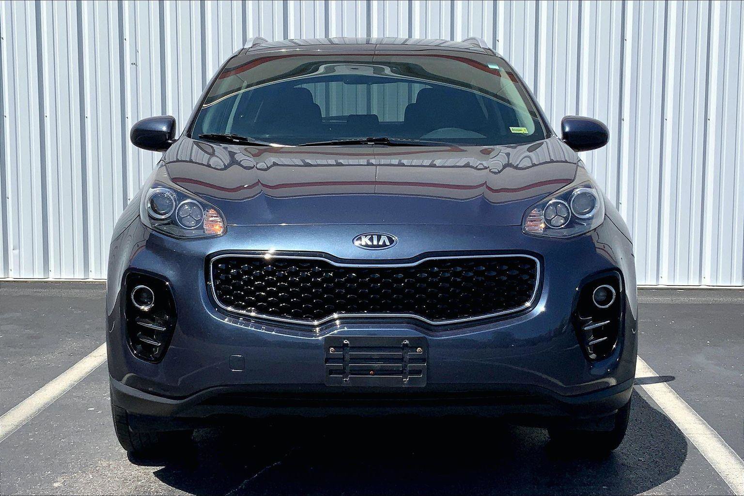 Used 2019 Kia Sportage LX w/ LX Popular Package AWD/4WD image 3