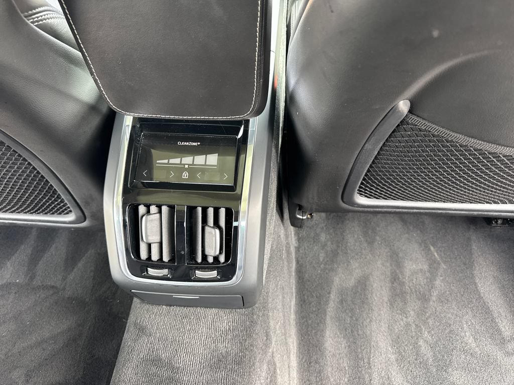 Used 2018 Volvo S90 T6 Inscription w/ Convenience Package AWD/4WD image 38