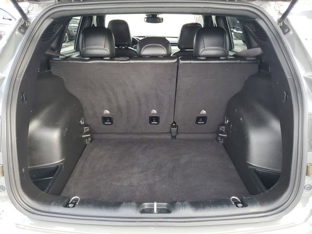 Used 2024 Jeep Compass Limited image 33