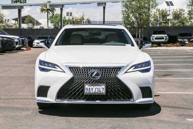 Used 2022 Lexus LS 500 w/ Accessory Package (Z1) image 2