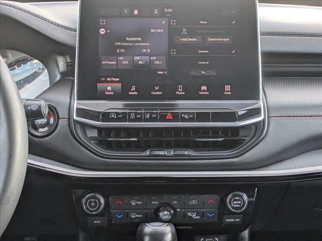 Used 2023 Jeep Compass Trailhawk image 14