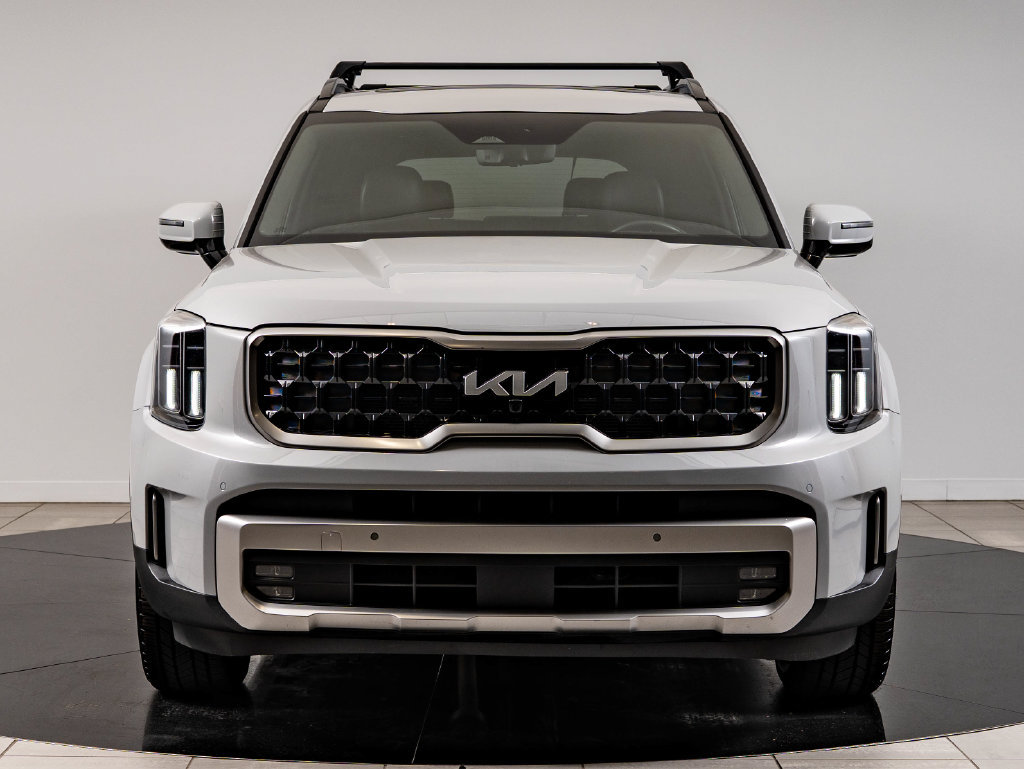 Used 2023 Kia Telluride SX Prestige X-Line AWD/4WD image 2