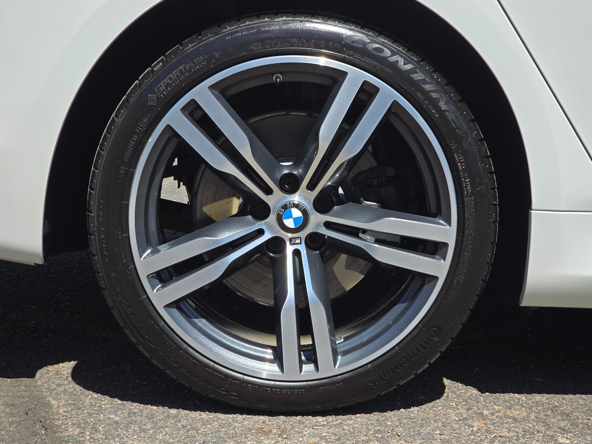 Used 2016 BMW 740i RWD image 41
