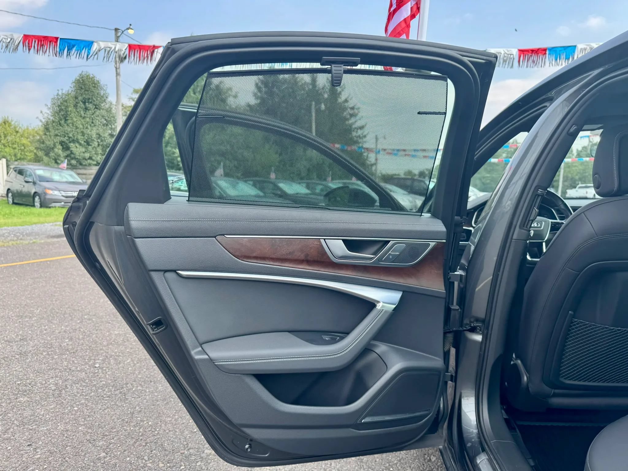 Used 2019 Audi A6 3.0T Premium Plus w/ Premium Plus Package AWD/4WD image 17