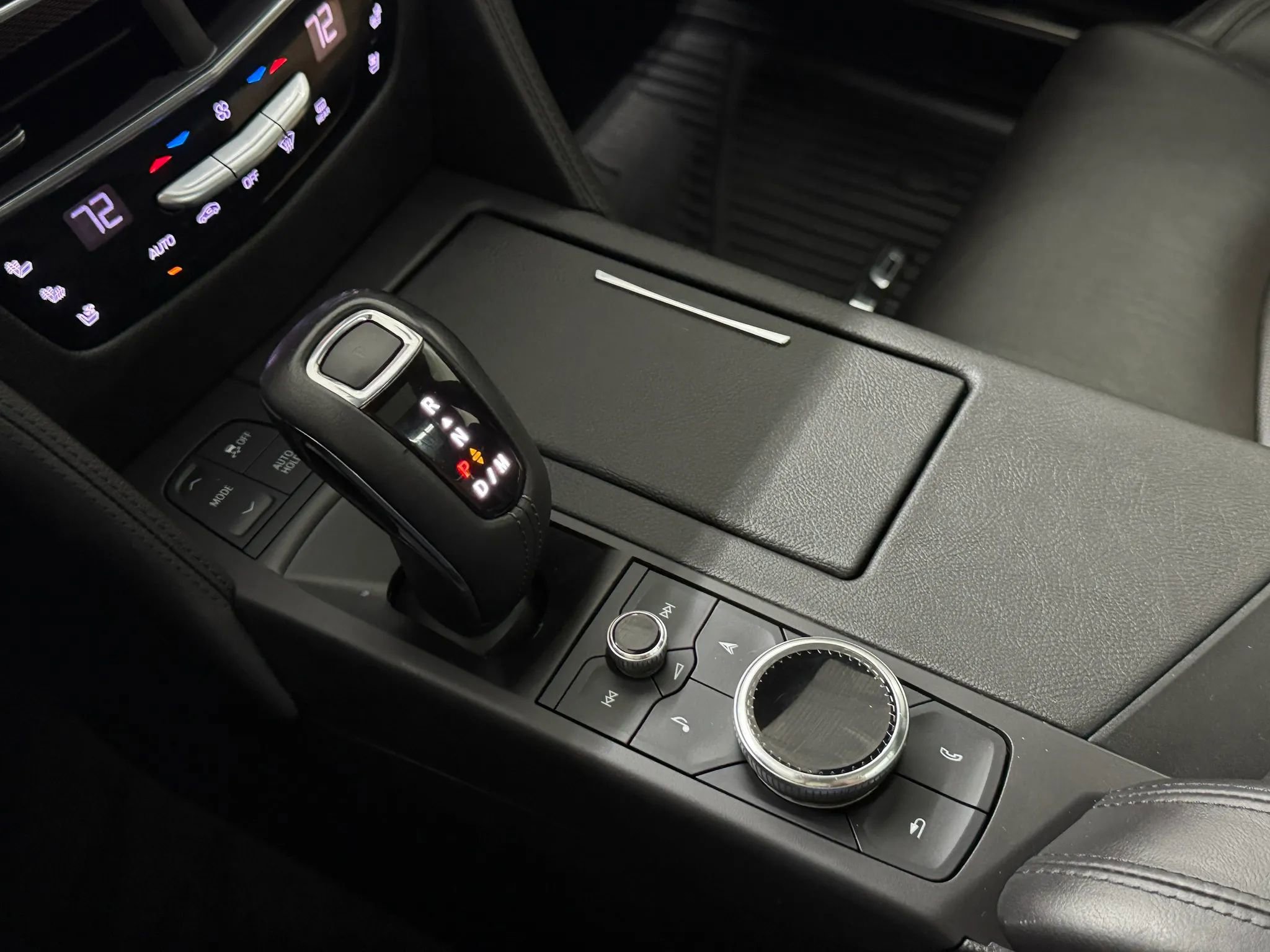 Used 2020 Cadillac CT6 Premium Luxury w/ LPO, Exterior Accent Package AWD/4WD image 37