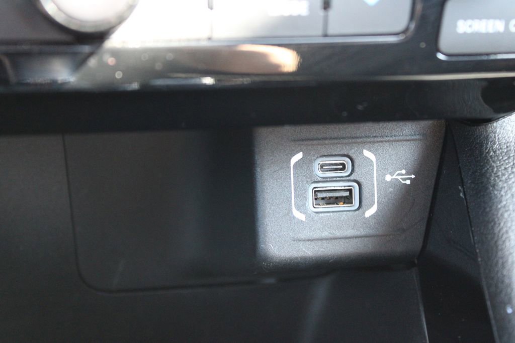 Used 2025 Jeep Compass Trailhawk AWD/4WD image 41