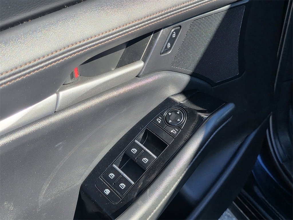 Used 2025 MAZDA MAZDA3 s Sport image 14