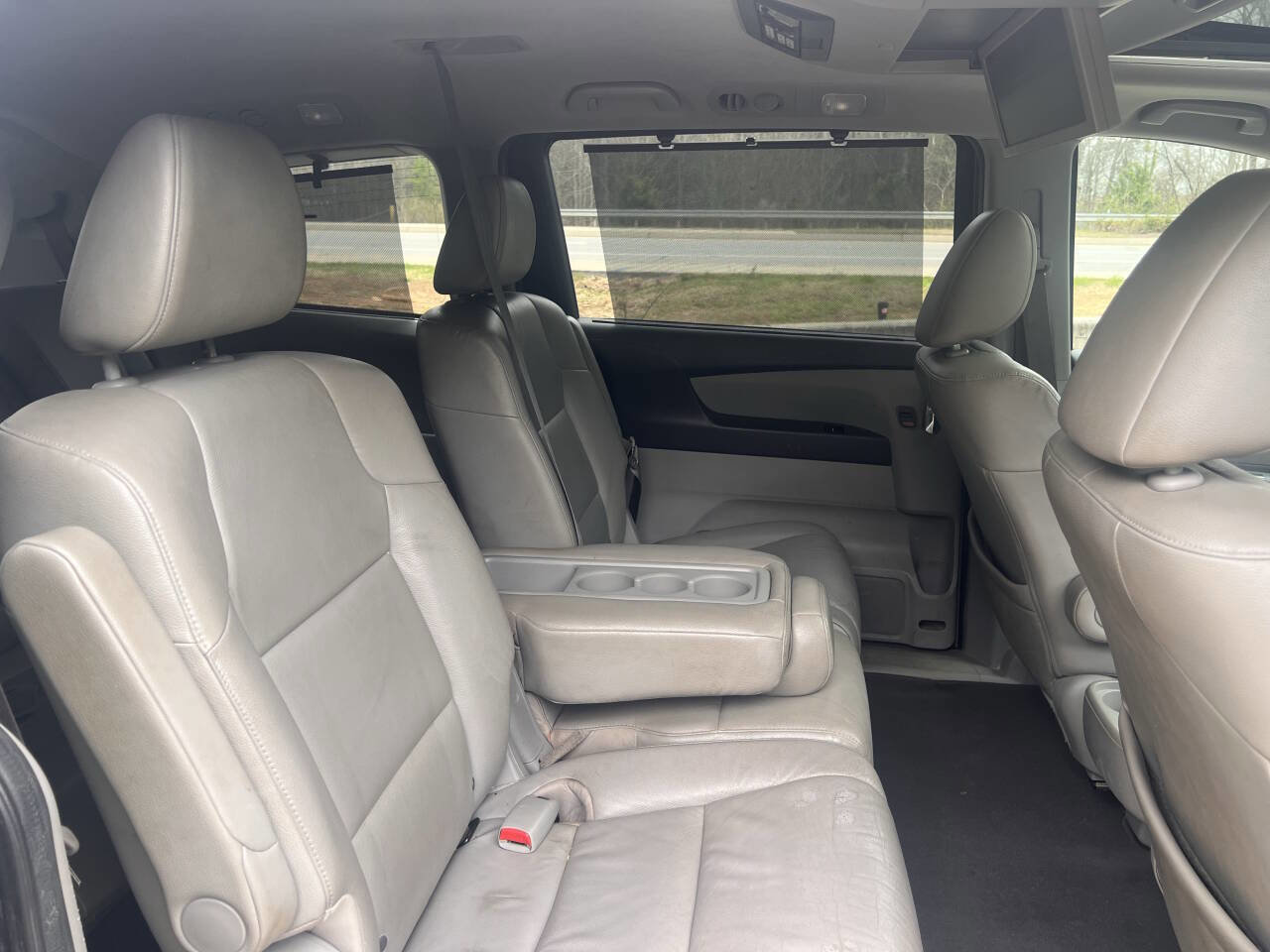 Used 2016 Honda Odyssey Touring Elite image 34