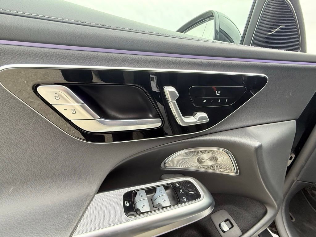 Used 2025 Mercedes-Benz E 450 4MATIC Sedan image 30