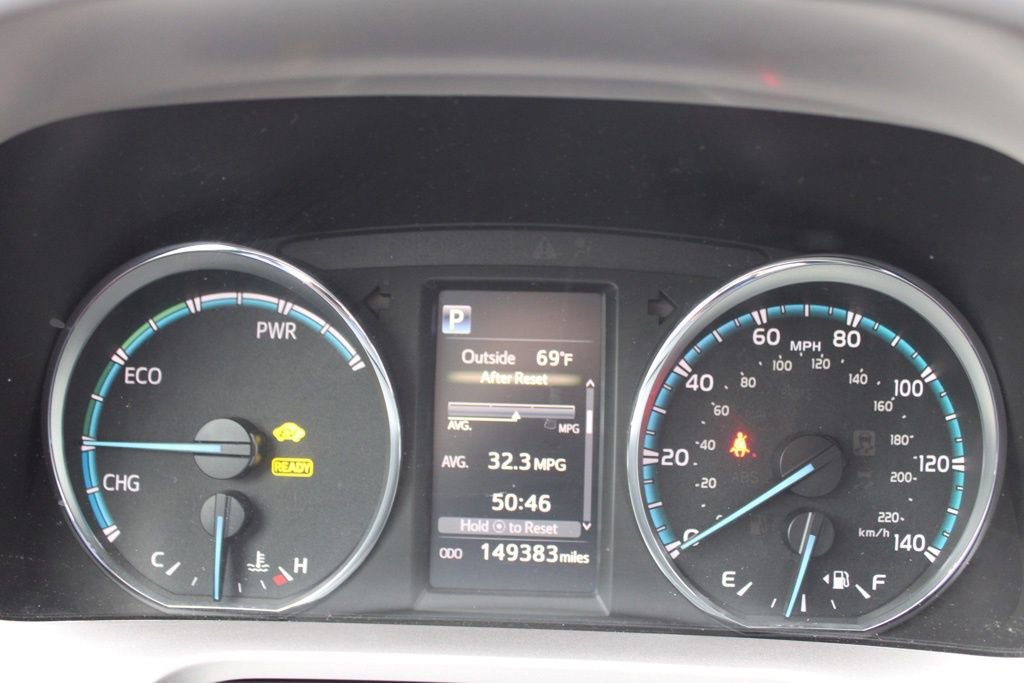 Used 2017 Toyota RAV4 XLE image 35