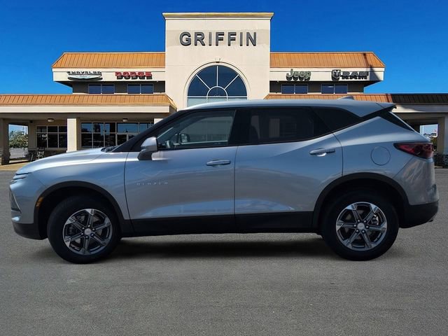 Used 2023 Chevrolet Blazer LT w/ LPO, Floor Liner Package FWD image 10