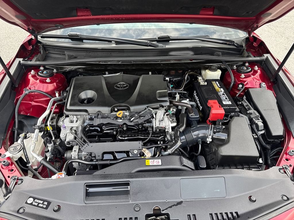 Used 2018 Toyota Camry SE image 21