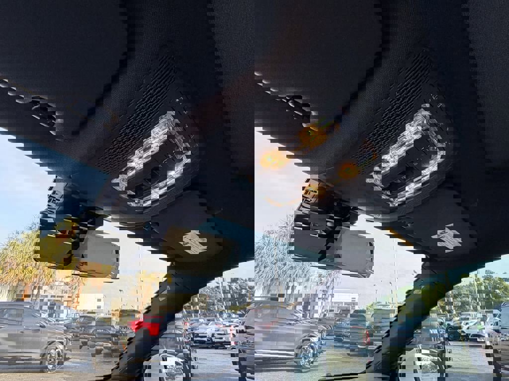 Used 2022 Mercedes-Benz A 220 image 32