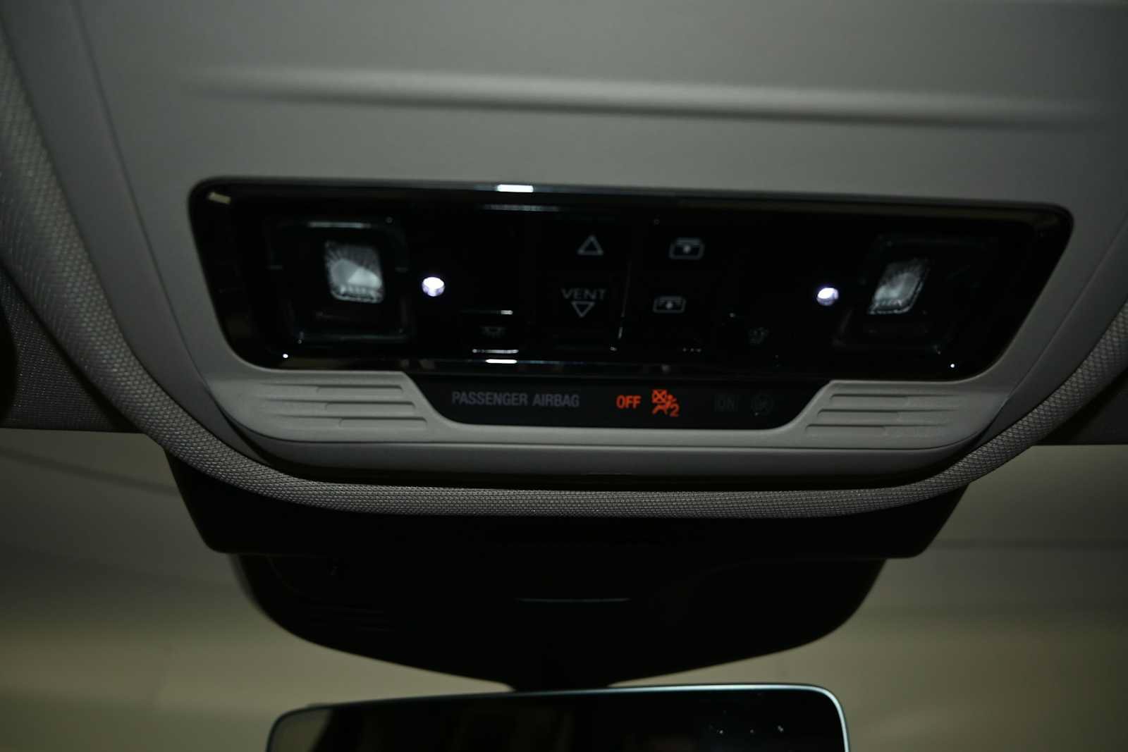Used 2023 Lincoln Aviator AWD w/ Premium Package image 16