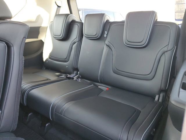 New 2026 INFINITI QX80 Luxe w/ Cargo Package image 16