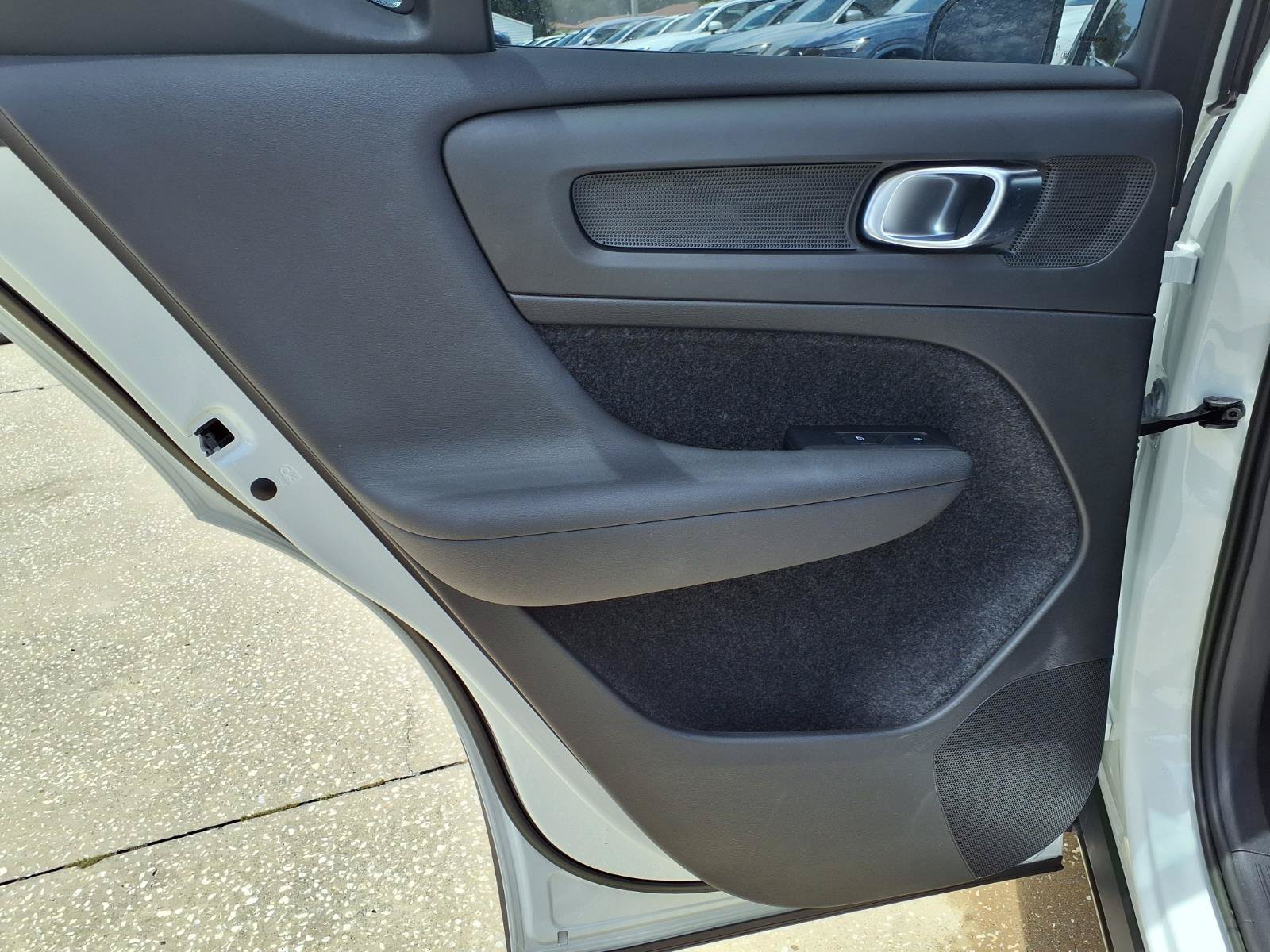 Certified 2023 Volvo XC40 Recharge Ultimate w/ Protection Package Premier AWD/4WD image 19