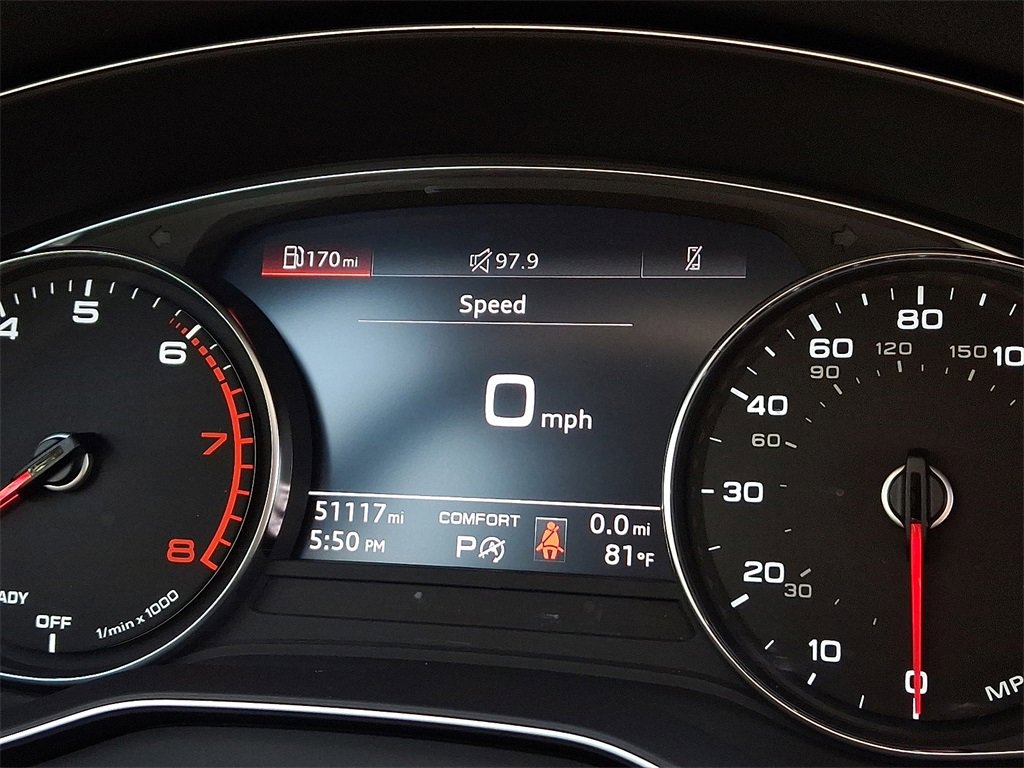 Certified 2023 Audi Q5 2.0T Premium w/ Convenience Package image 2