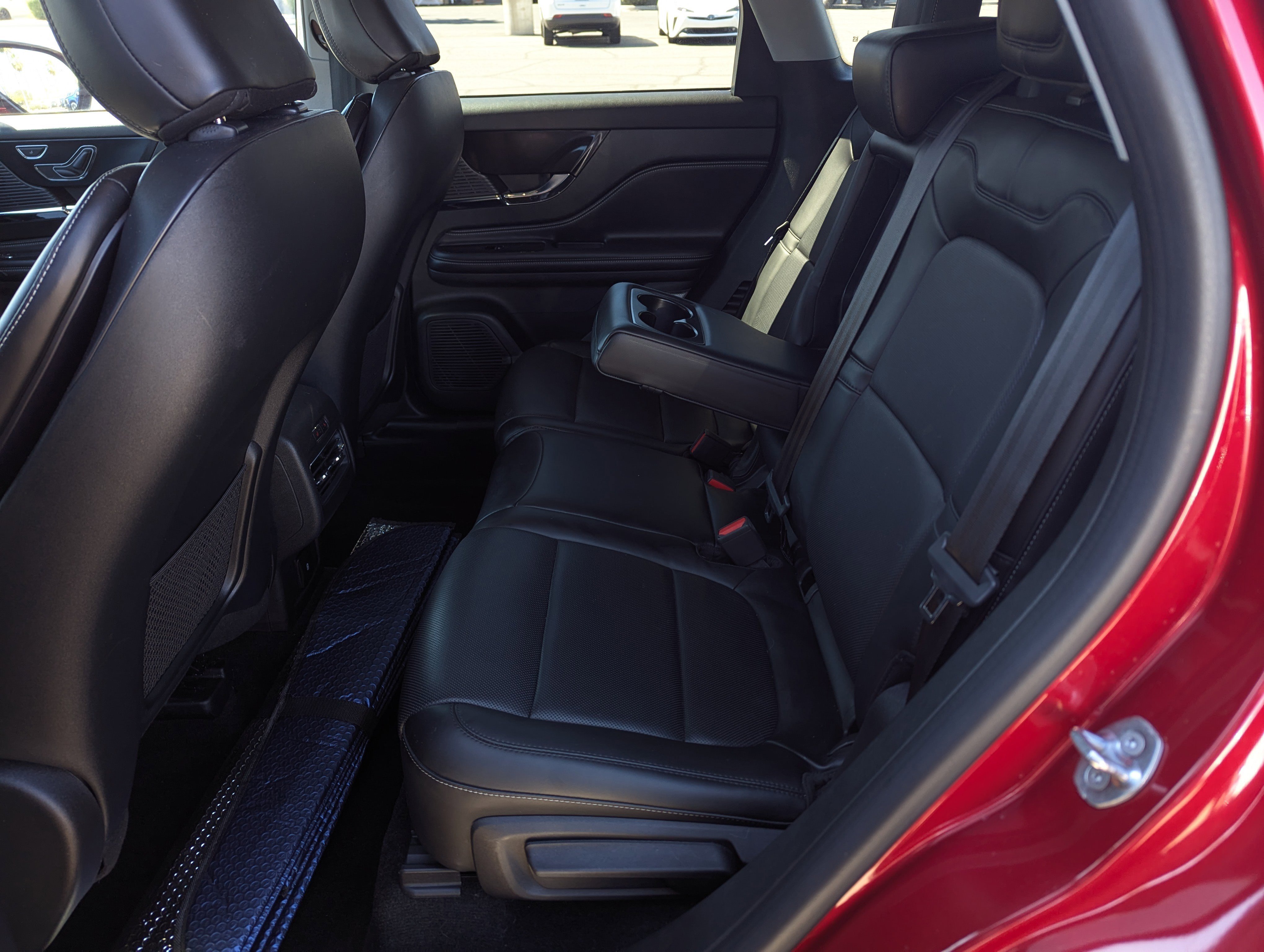 Used 2022 Lincoln Corsair Reserve w/ Equipment Group 201A image 8