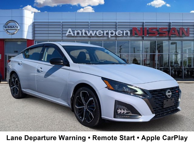 Used 2023 Nissan Altima 2.5 SR FWD image 1