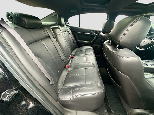 Used 2016 Lincoln MKS image 27