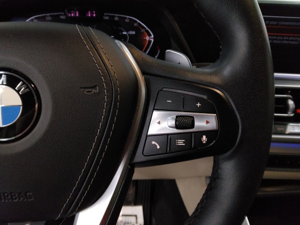 Used 2022 BMW X5 xDrive40i w/ Executive Package image 14