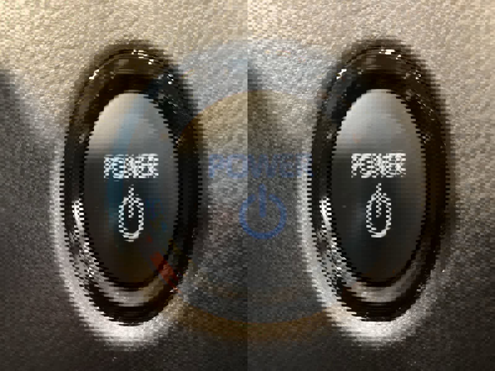 Used 2025 Toyota Camry SE w/ Convenience Package AWD/4WD image 18