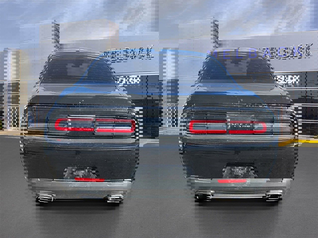 Used 2023 Dodge Challenger SXT image 4