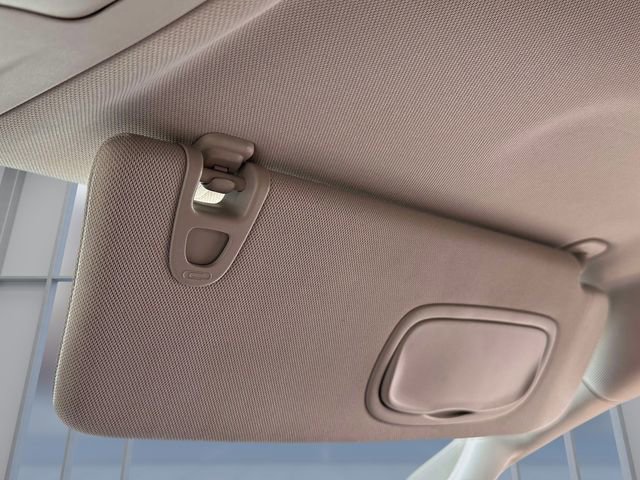 Used 2022 Chrysler Pacifica Touring-L w/ Uconnect Theater Family Group FWD image 30