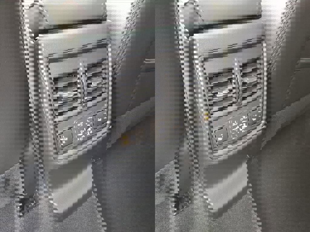 New 2026 Subaru Outback Limited image 7