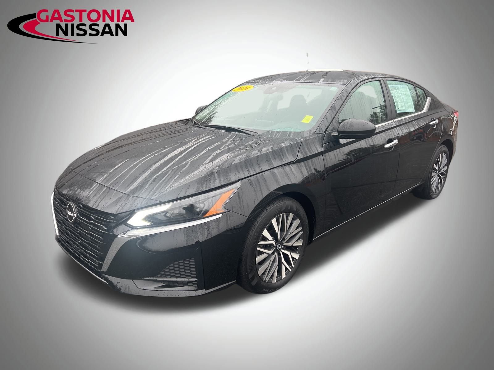 Used 2024 Nissan Altima 2.5 SV image 5