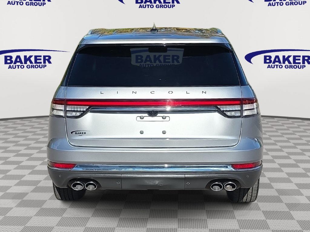 Used 2021 Lincoln Aviator Reserve w/ Equipment Group 201A AWD/4WD image 4