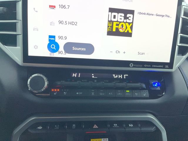 Used 2022 Toyota Tundra Platinum w/ Advanced Package image 17