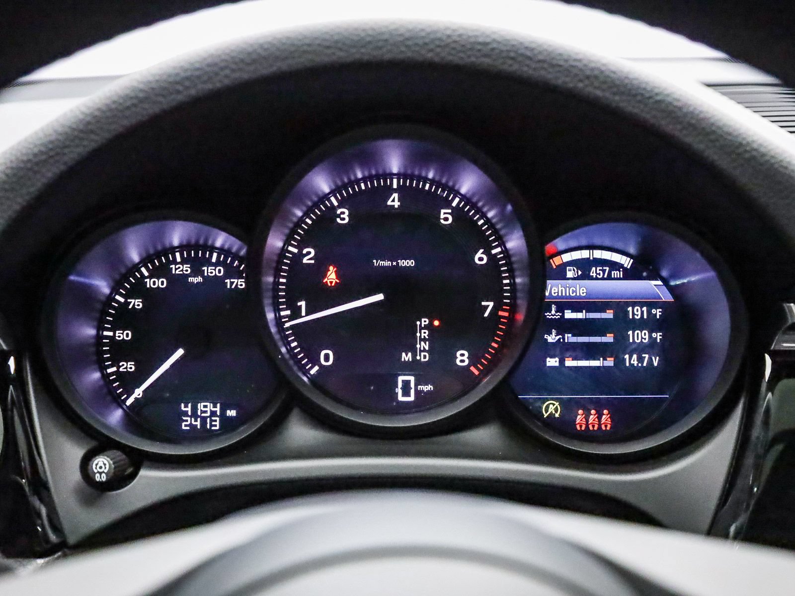 Certified 2026 Porsche Macan AWD/4WD image 26