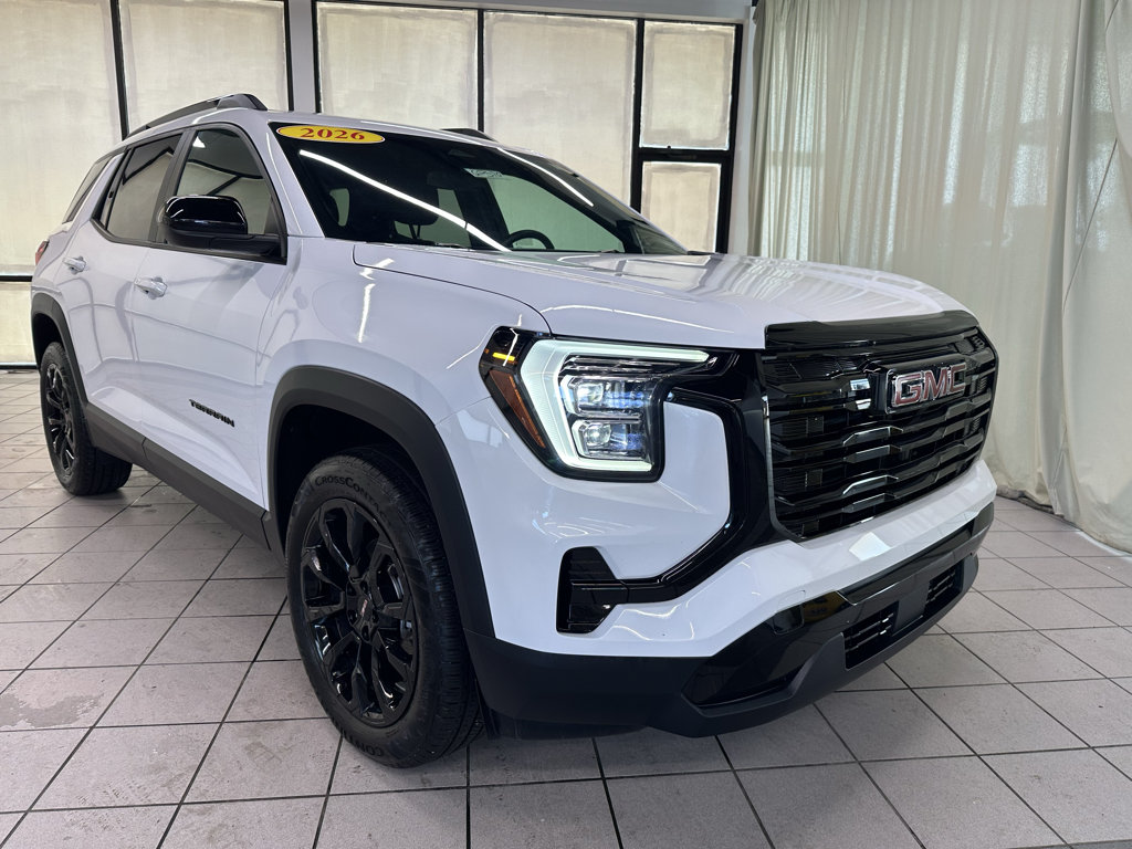 Used 2026 GMC Terrain Elevation w/ Elevation Premium Package FWD image 2