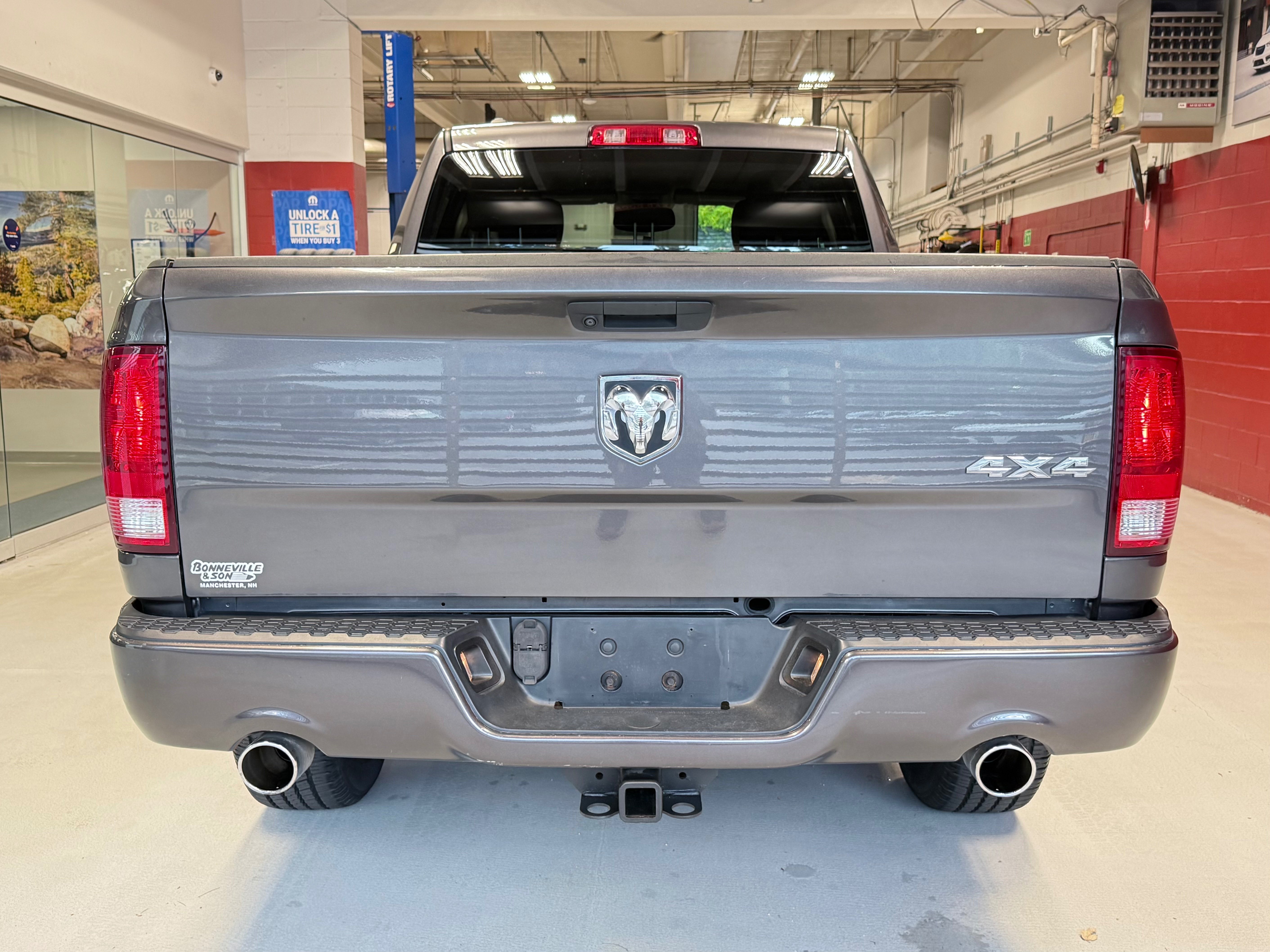 Used 2019 RAM 1500 Express w/ Express Value Package AWD/4WD image 6