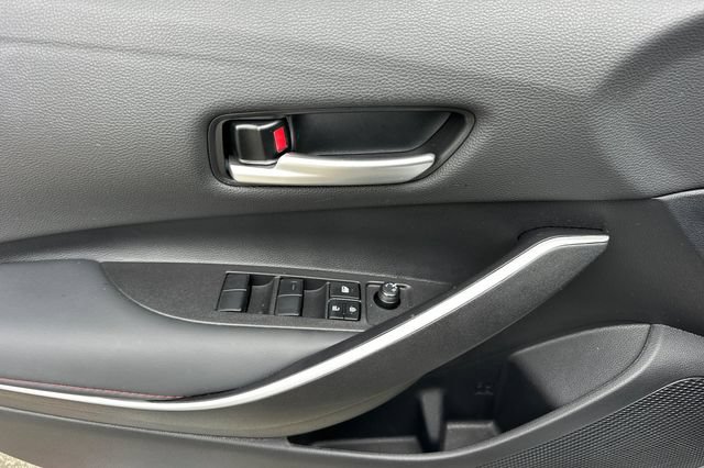 Used 2025 Toyota Corolla SE FWD image 13
