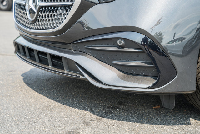 New 2027 Mercedes-Benz E 350 4MATIC Sedan image 14