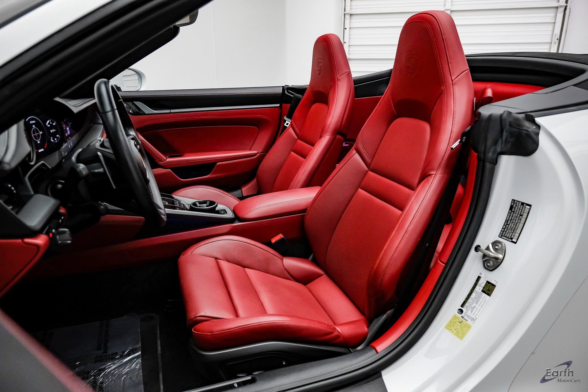 Used 2021 Porsche 911 Carrera 4 image 39