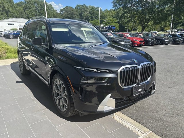 New 2026 BMW X7 xDrive40i w/ Premium Package image 5